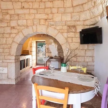 Trullo Franza Con Jacuzzi - Salento Reservation Casa vacanze Torre Suda
