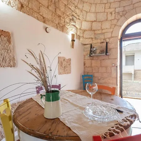 Trullo Franza Con Jacuzzi - Salento Reservation Torre Suda