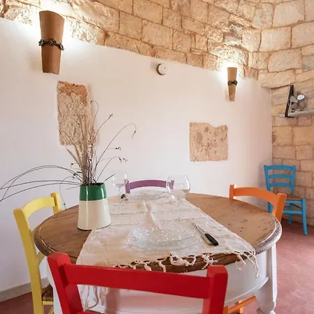 Casa vacanze Trullo Franza Con Jacuzzi - Salento Reservation Torre Suda